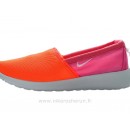 Nike Roshe Run Slip on Chaussure pour Femme Orange Nouveau Crampon