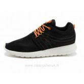 Chaussures Nike Roshe Run Dyn FW Femme Noir Orange Rosh Run Chaussures Futsal