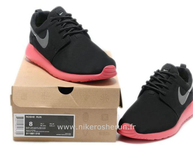 nike roshe run noir