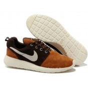 Chaussures Nike Roshe Run Homme Brun Blanc Bordeaux Nike Roshe Run Homme Nouveau Crampon