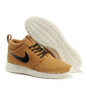 Chaussures Hazel Brun Roshe Run Mid Black Chaussures Montantes