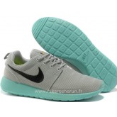 Nike Roshe Run Chaussure pour Femme Gris Bambou Roshe Run Noir Femme Foot Locker