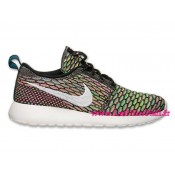 Nike Roshe Run Mid Chaussure pour Femme Noir Roshe Run Palm Trees Chaussure Requin